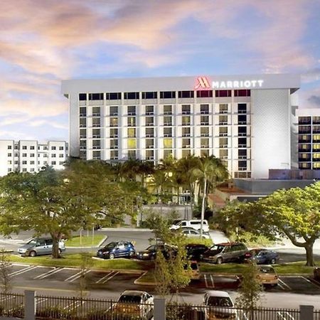 Miami Airport Marriott Hotel Exterior foto